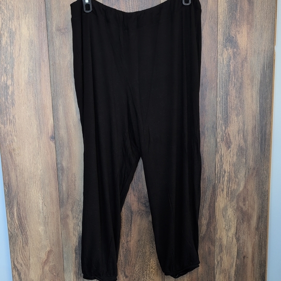 Secret Treasures Black Loungewear Sleepwear Essentials Jogger Pants 2X    C384 - Picture 2 of 6